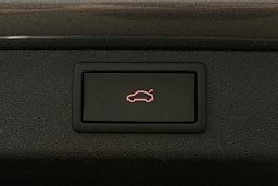 harmaa Skoda Enyaq 2022 kuva 15.
