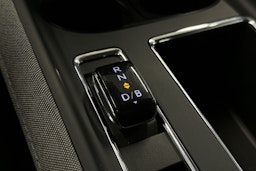 harmaa Skoda Enyaq 2022 kuva 33.