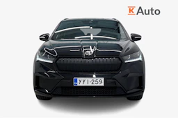musta Skoda Enyaq 2022 kuva 4.