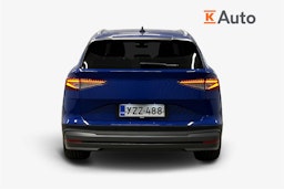 sininen Skoda Enyaq 2022 kuva 3.