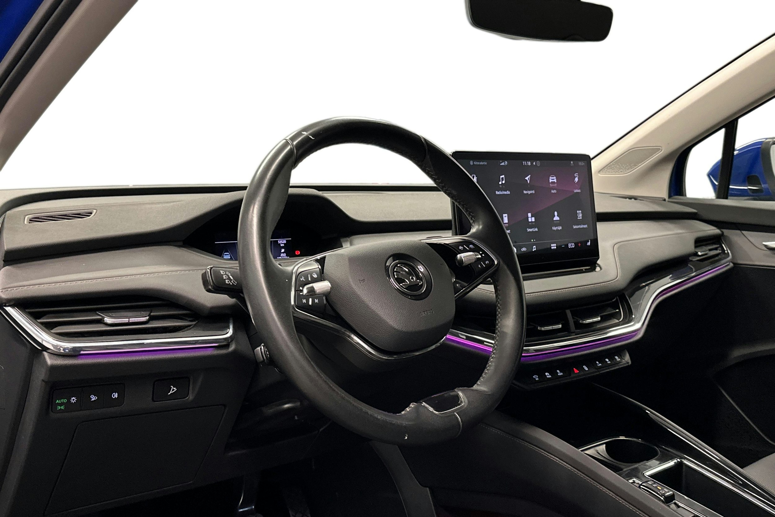 sininen Skoda Enyaq 2022 kuva 7.