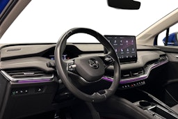 sininen Skoda Enyaq 2022 kuva 7.