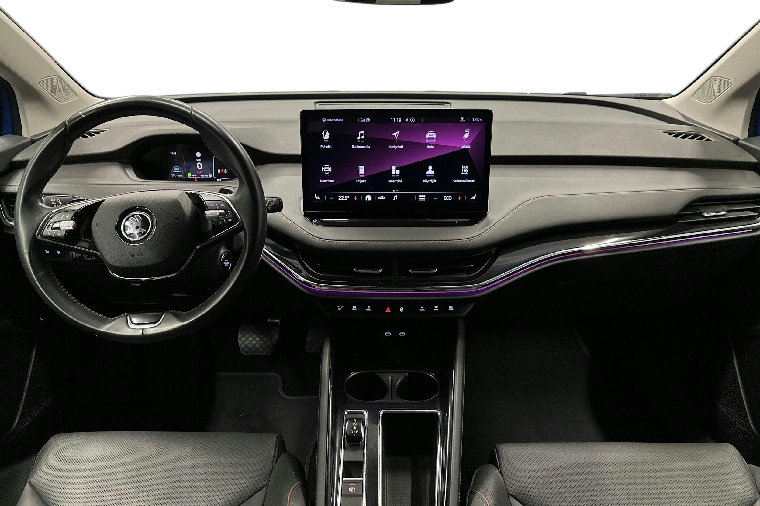 sininen Skoda Enyaq 2022 kuva 9.
