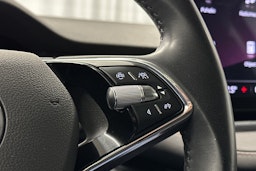 sininen Skoda Enyaq 2022 kuva 22.