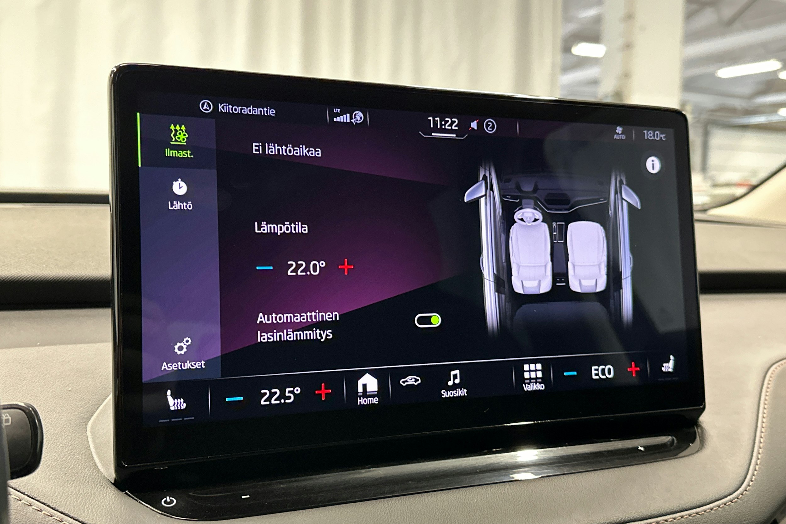 sininen Skoda Enyaq 2022 kuva 31.