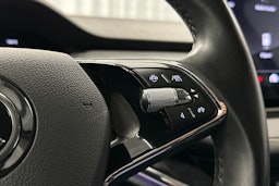 sininen Skoda Enyaq 2022 kuva 19.