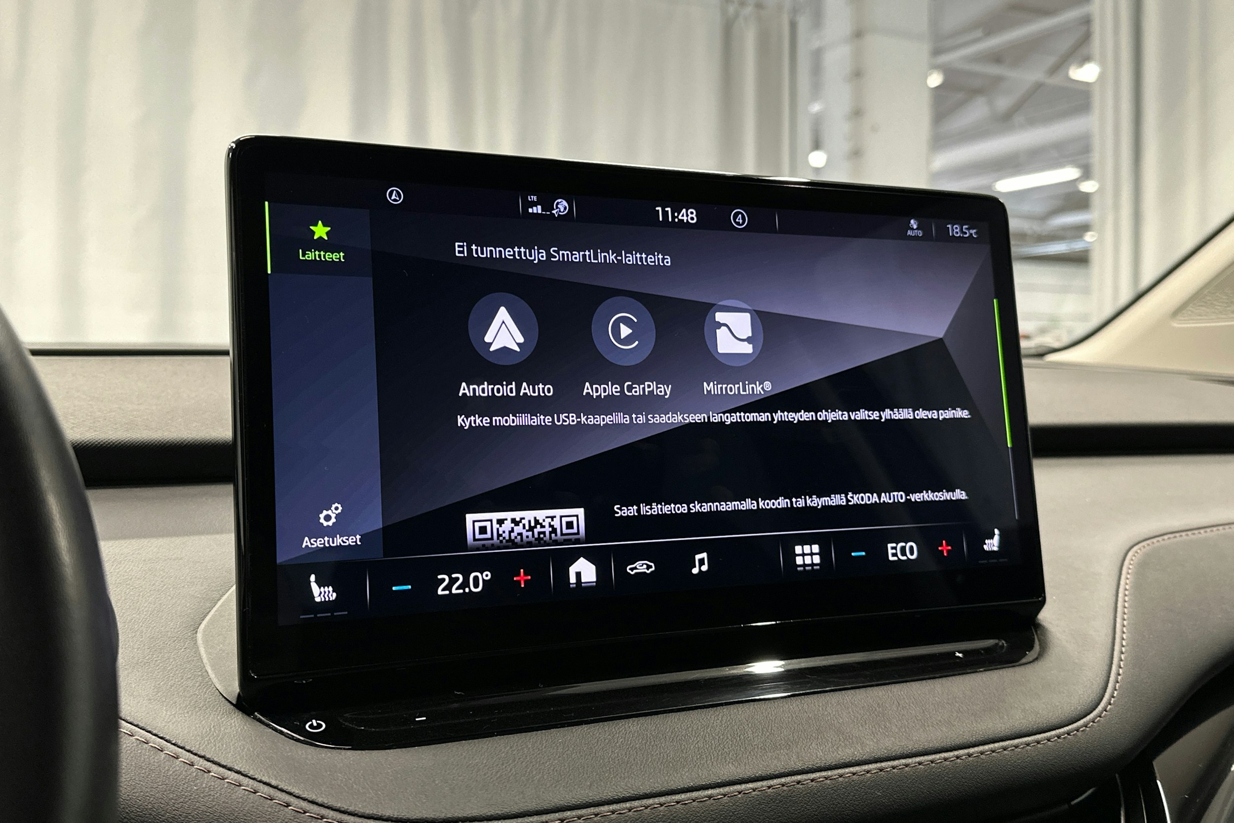 sininen Skoda Enyaq 2022 kuva 21.