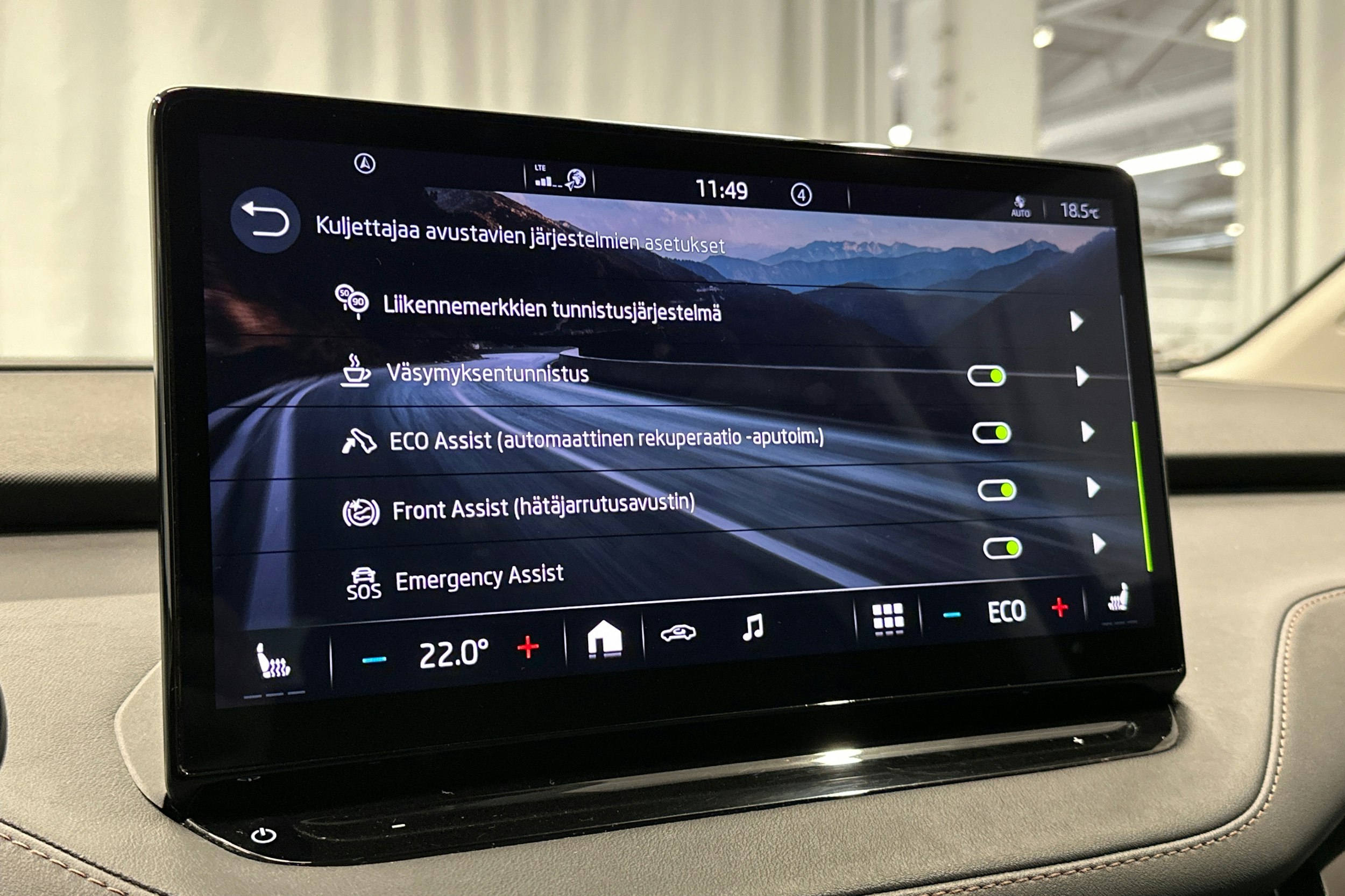 sininen Skoda Enyaq 2022 kuva 23.