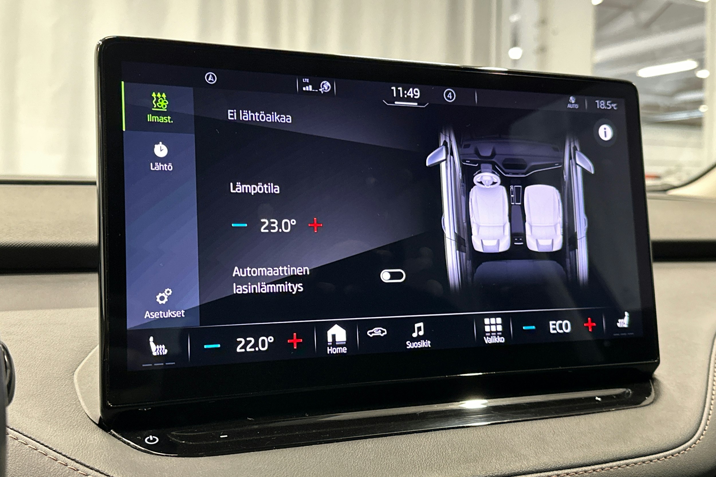 sininen Skoda Enyaq 2022 kuva 25.
