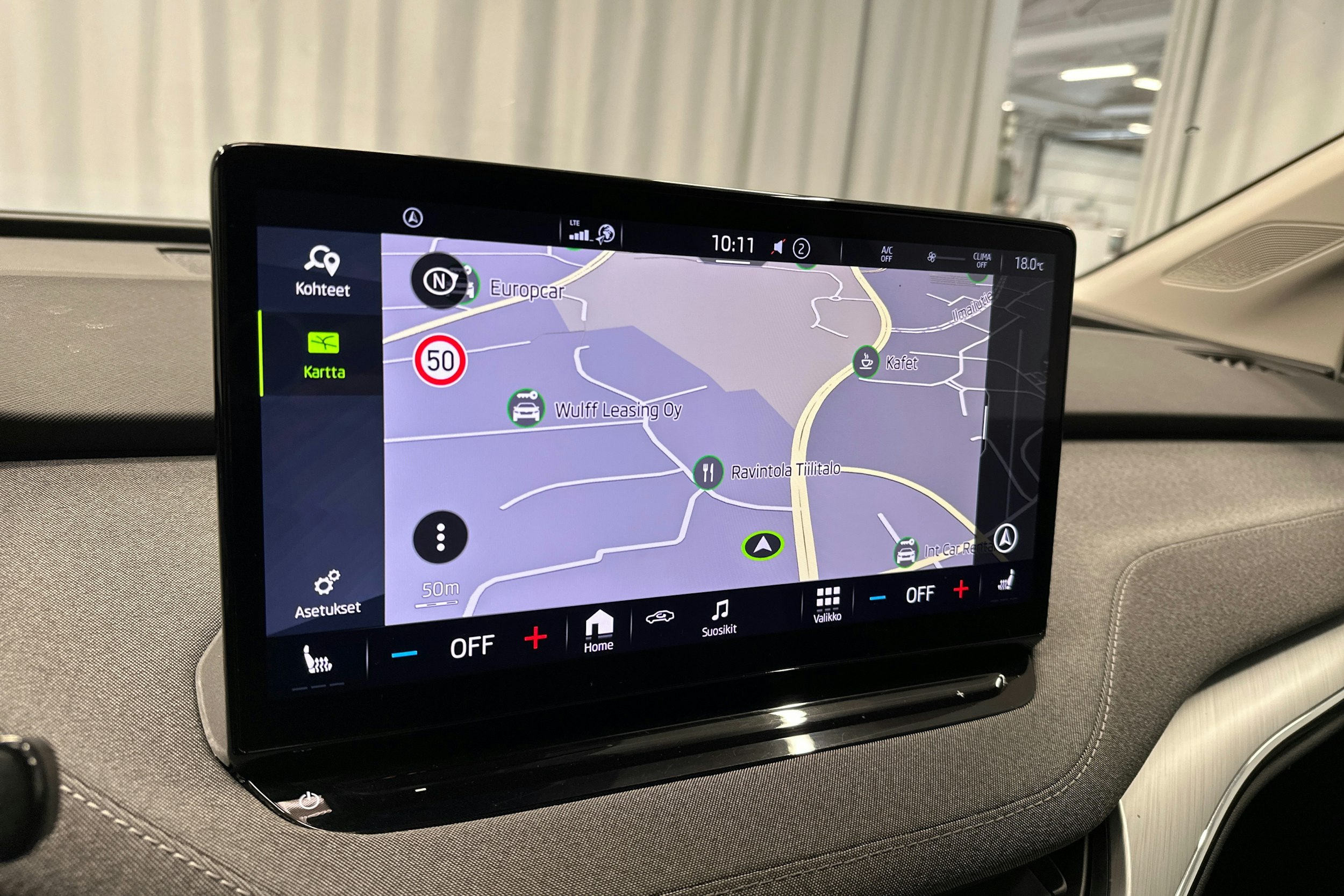 sininen Skoda Enyaq 2022 kuva 21.