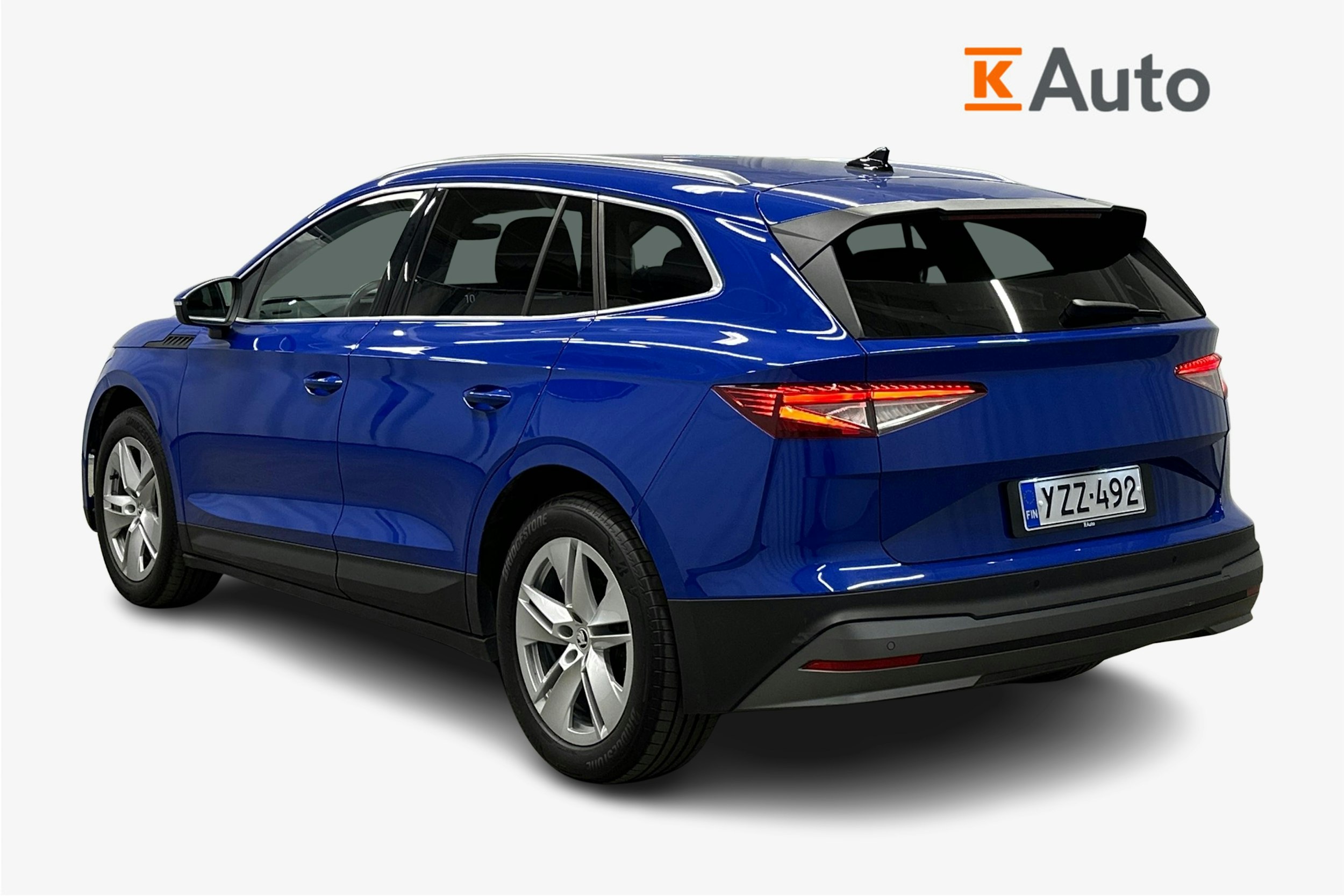 sininen Skoda Enyaq 2022 kuva 2.