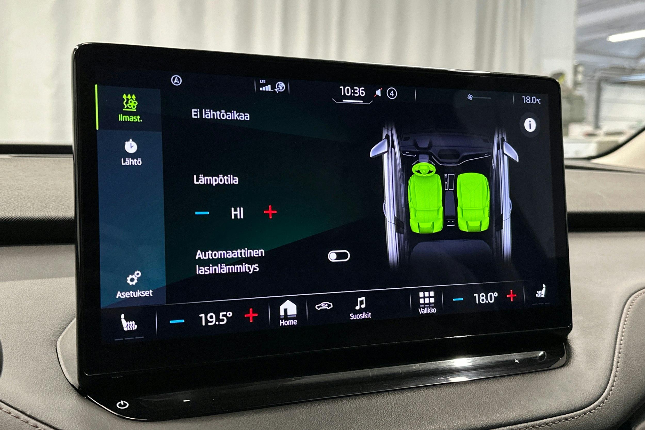sininen Skoda Enyaq 2022 kuva 27.