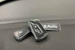 sininen Skoda Enyaq 2022 kuva 33.