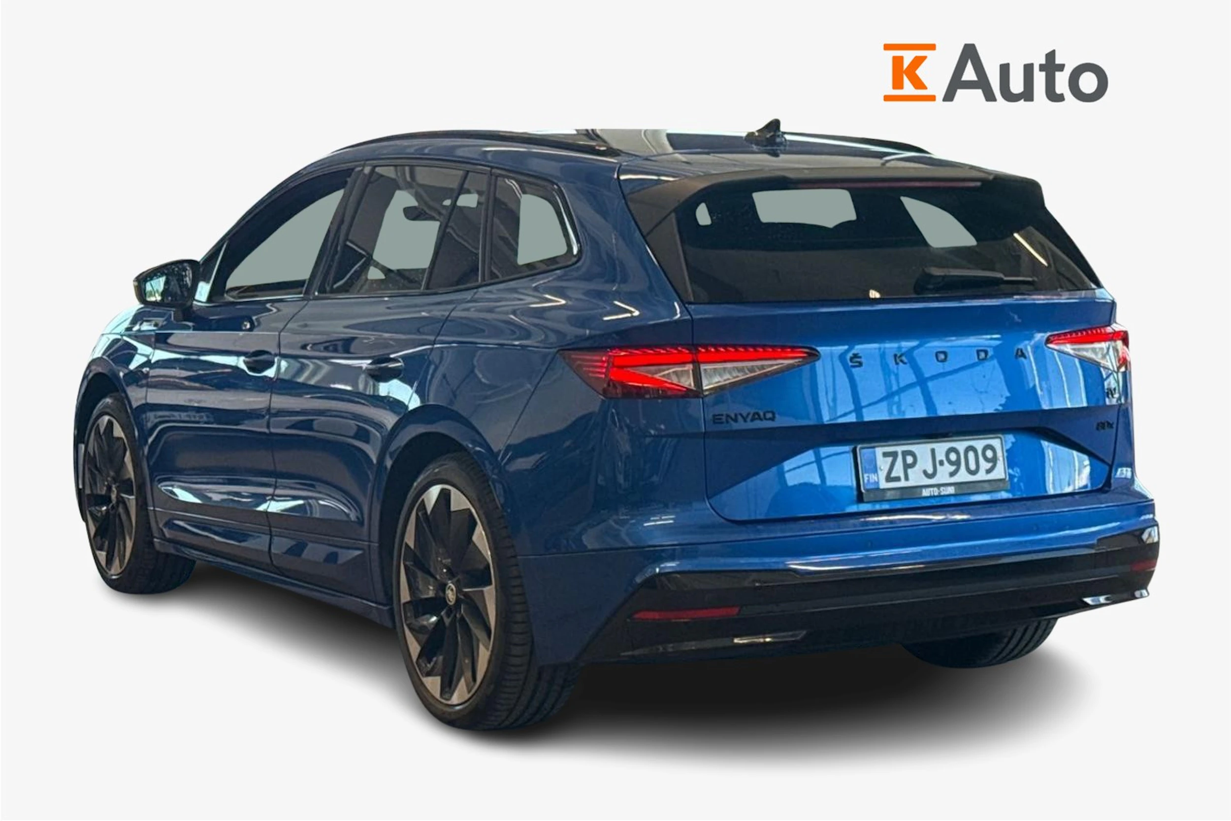 sininen Skoda Enyaq 2022 kuva 2.