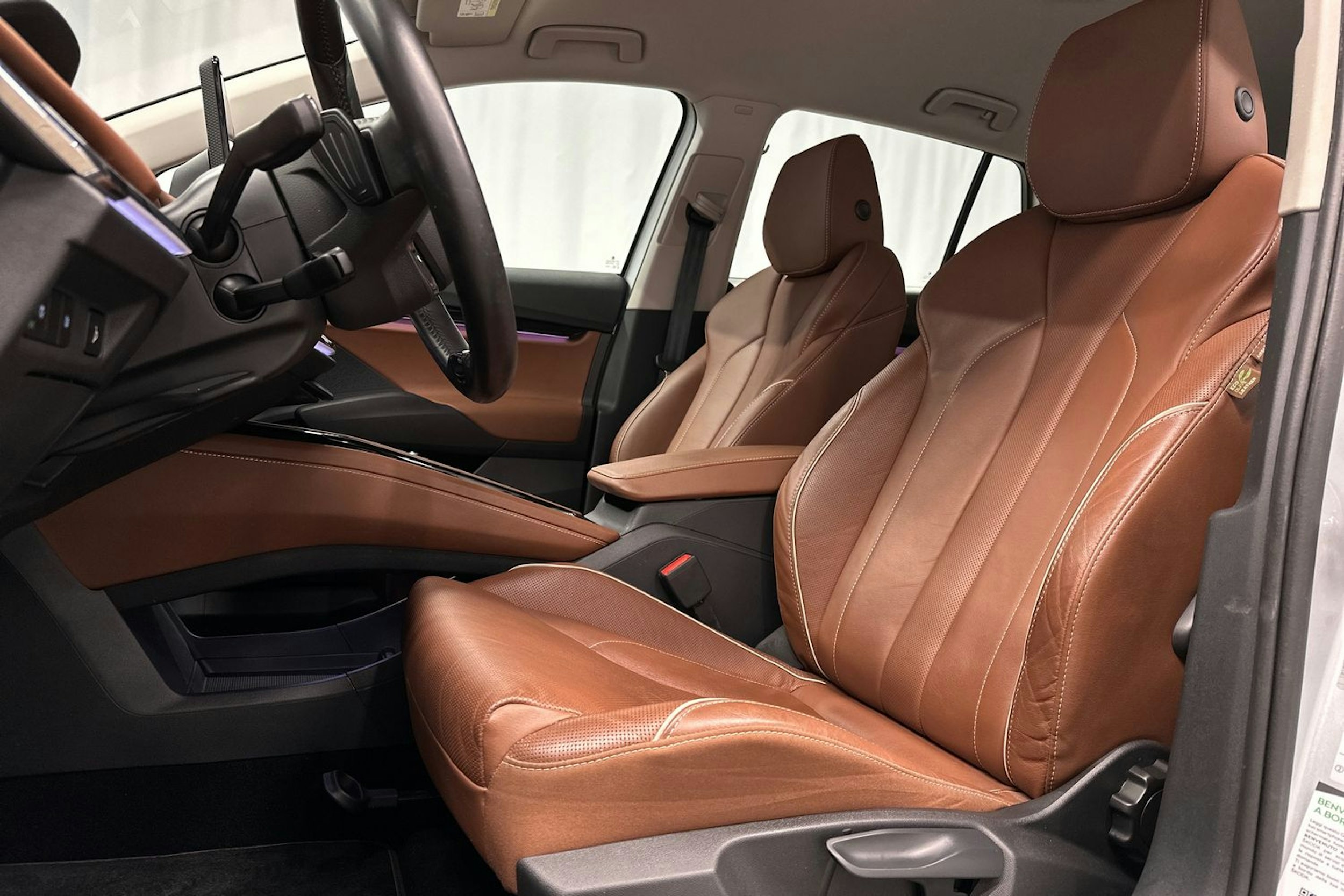 hopea Skoda Enyaq 2022 kuva 16.