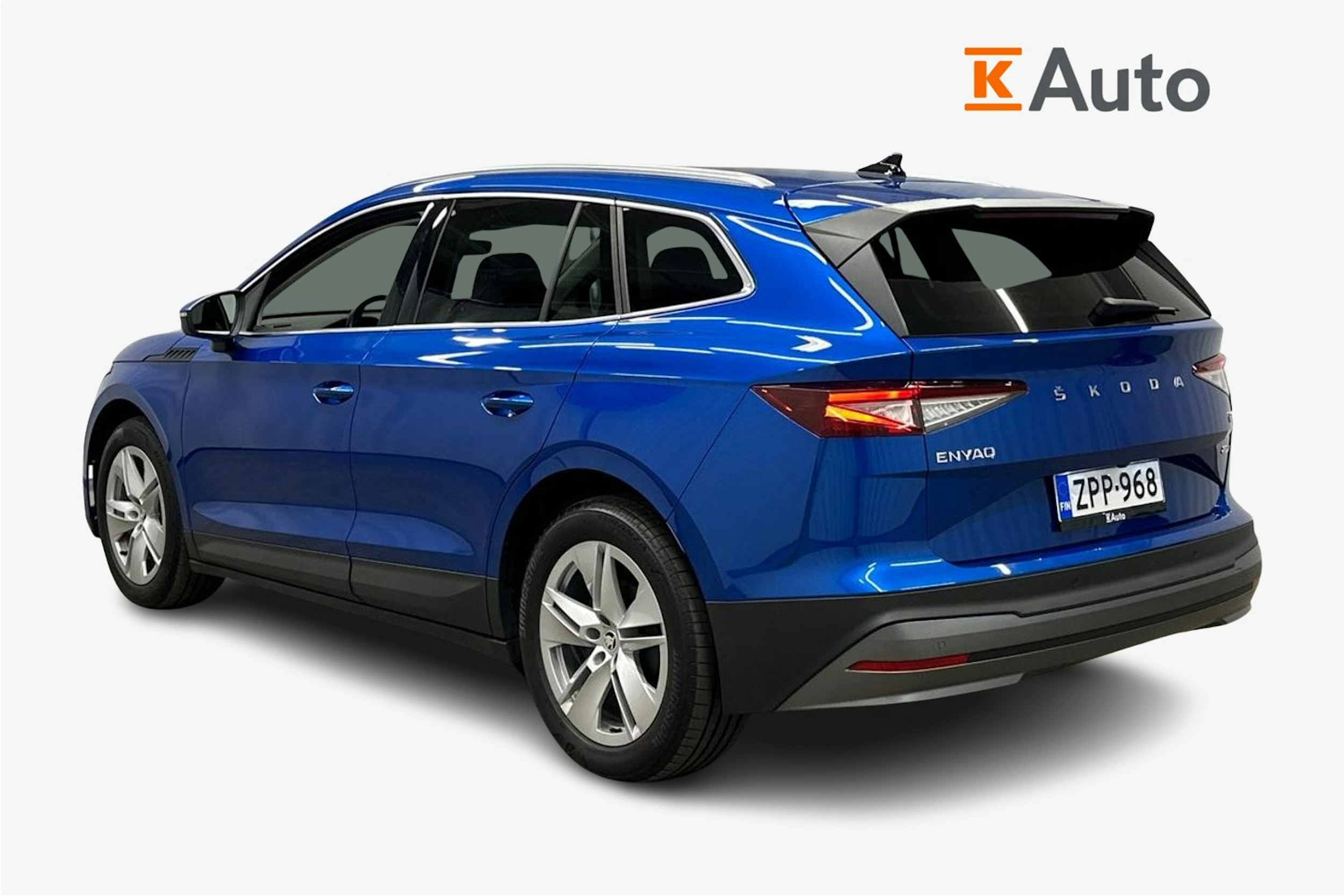 sininen Skoda Enyaq 2022 kuva 2.