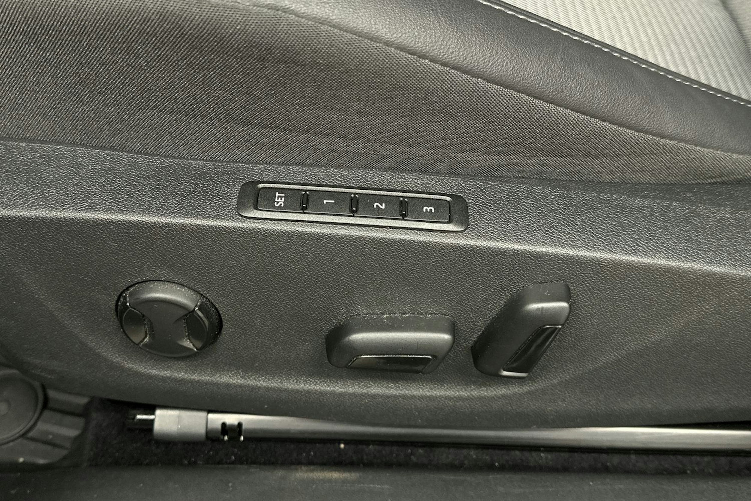 sininen Skoda Enyaq 2022 kuva 15.