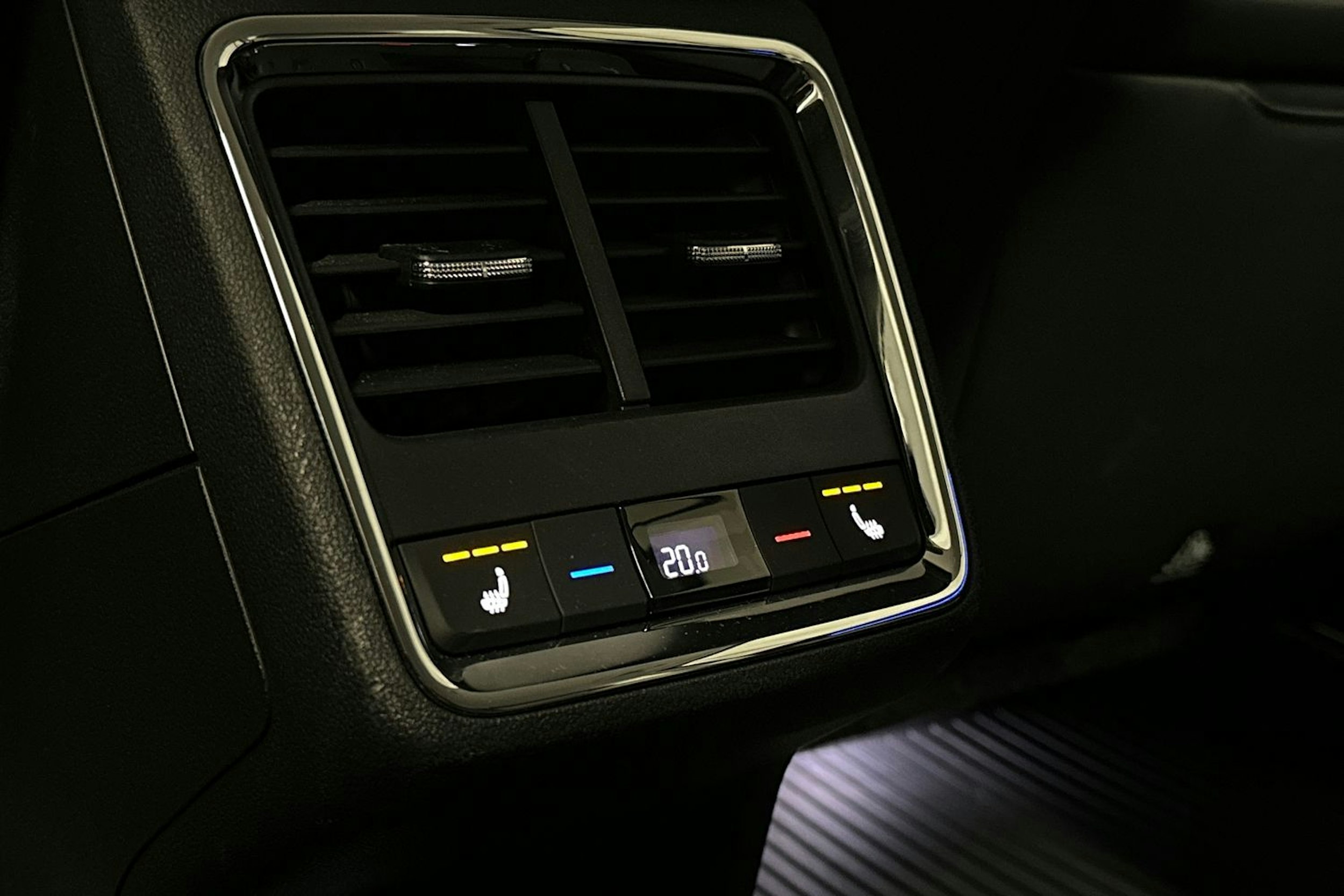 sininen Skoda Enyaq 2022 kuva 18.
