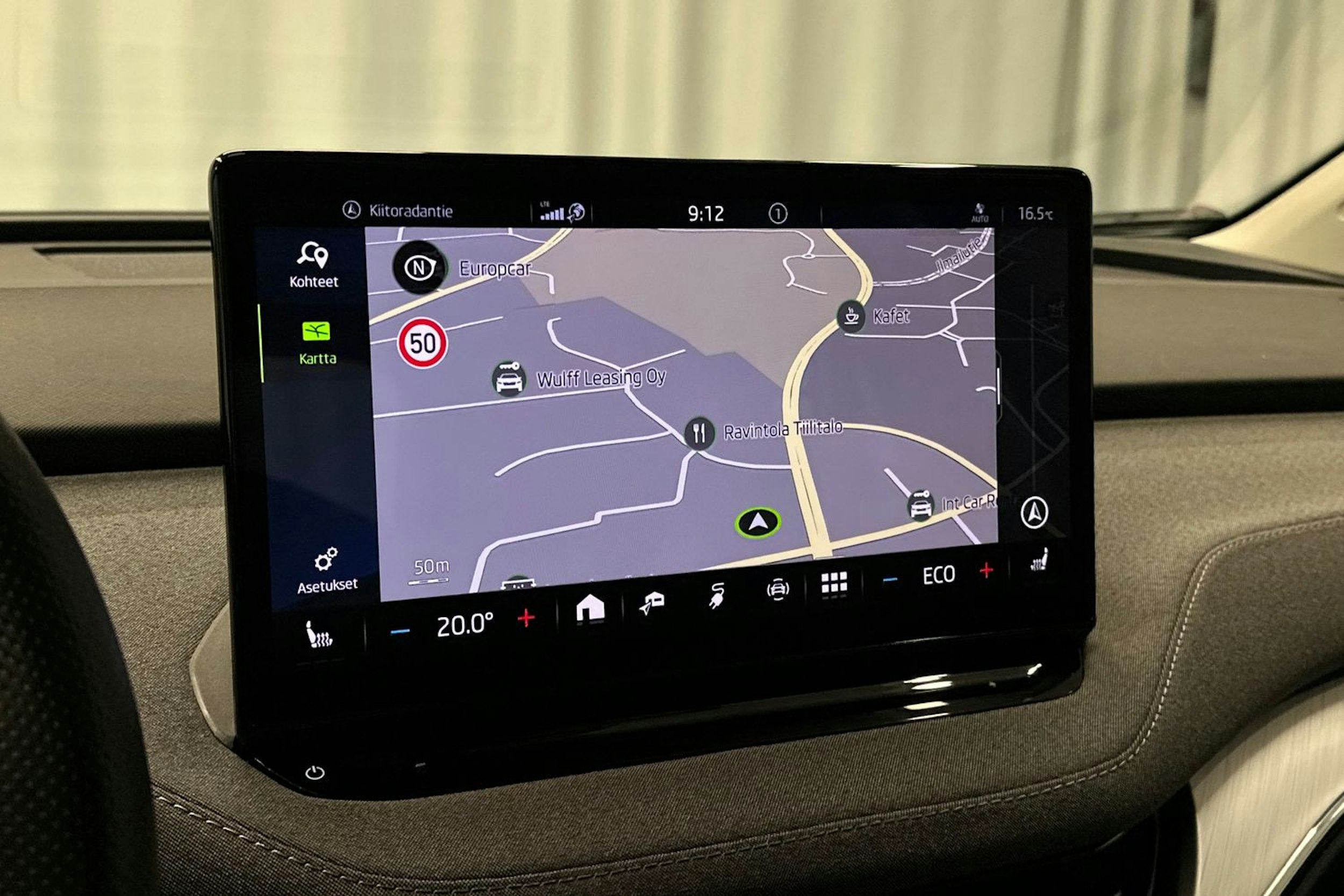 sininen Skoda Enyaq 2022 kuva 28.