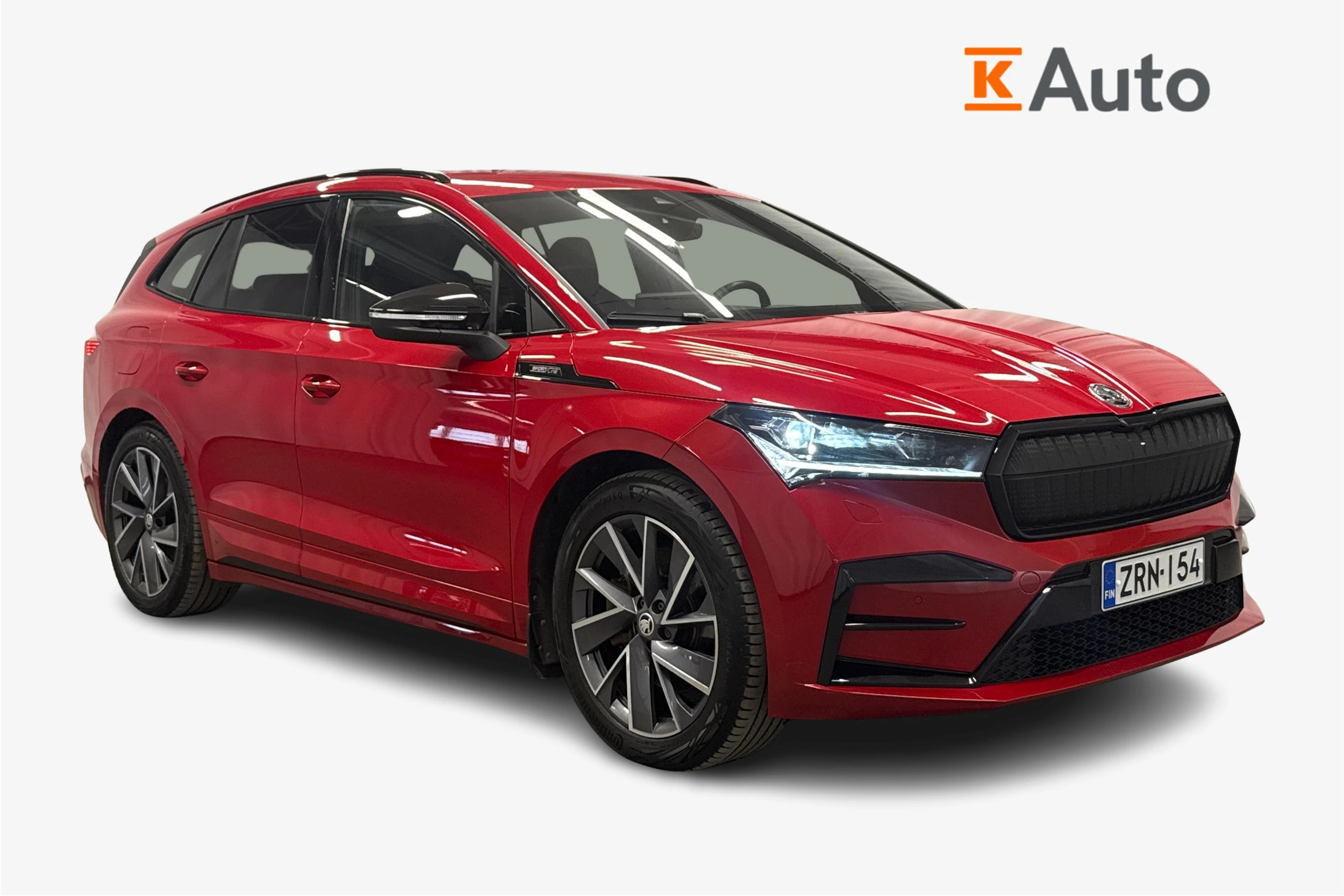 punainen Skoda Enyaq 2022 kuva 1.