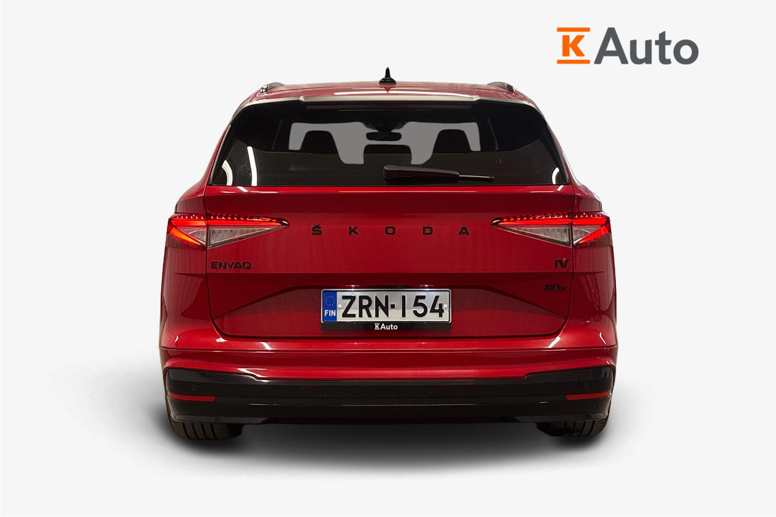punainen Skoda Enyaq 2022 kuva 4.