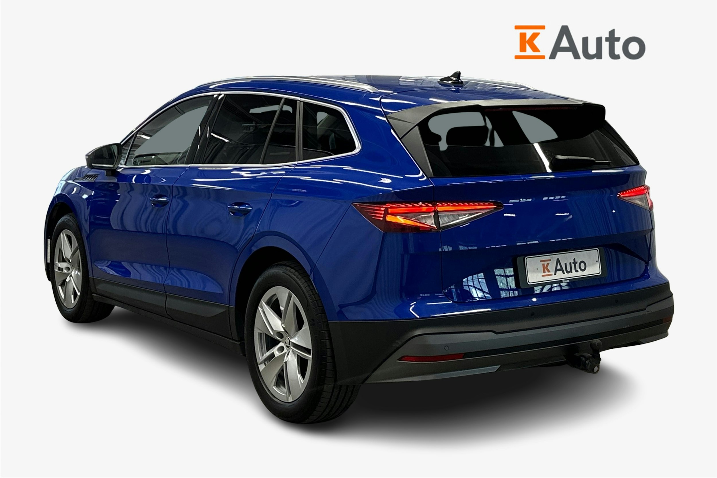 sininen Skoda Enyaq 2023 kuva 2.