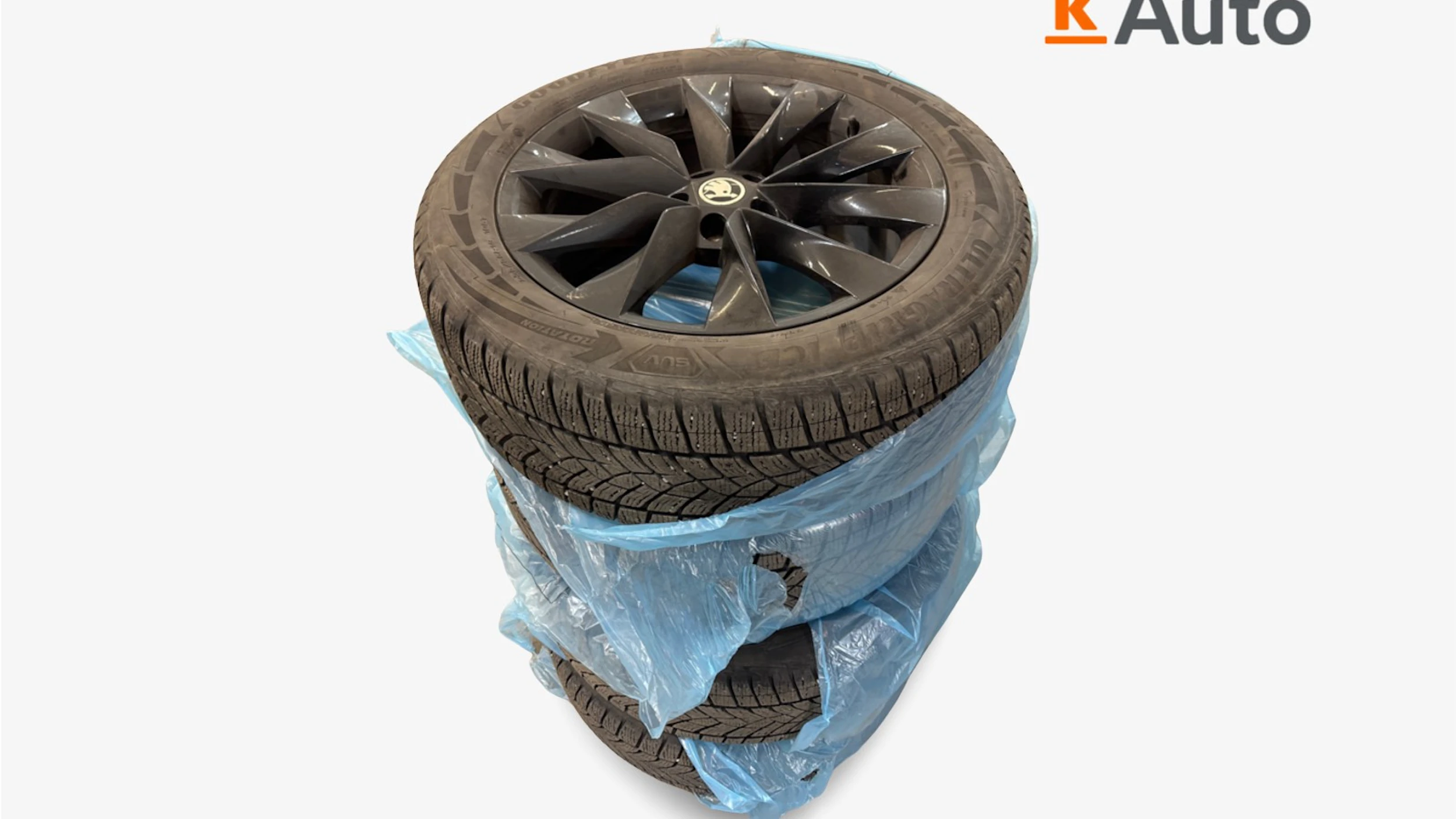 met. oranssi Skoda Enyaq 2023 kuva 8.