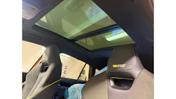 met. oranssi Skoda Enyaq 2023 kuva 10.