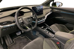 vihreä Skoda Enyaq 2023 kuva 7.