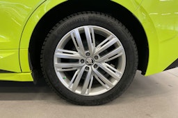 vihreä Skoda Enyaq 2023 kuva 11.