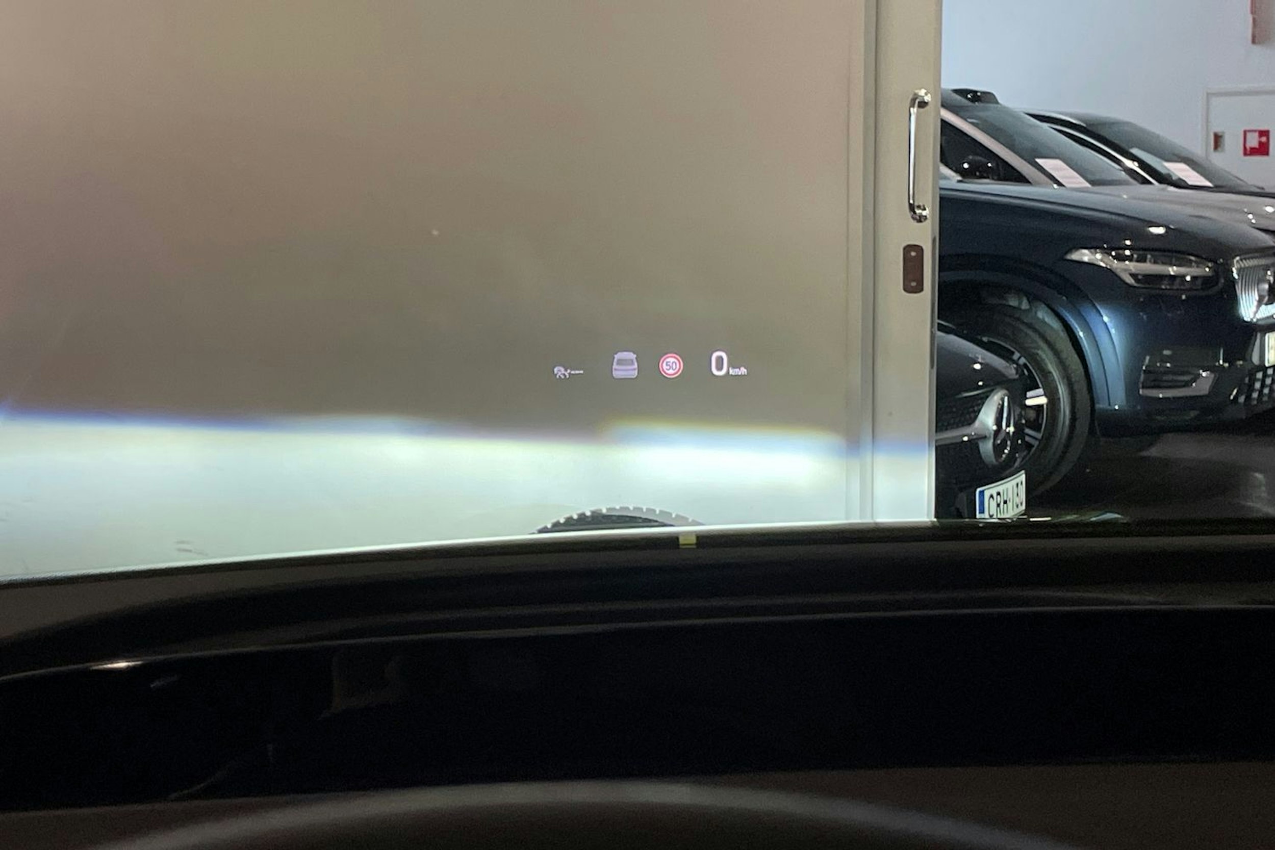 vihreä Skoda Enyaq 2023 kuva 22.