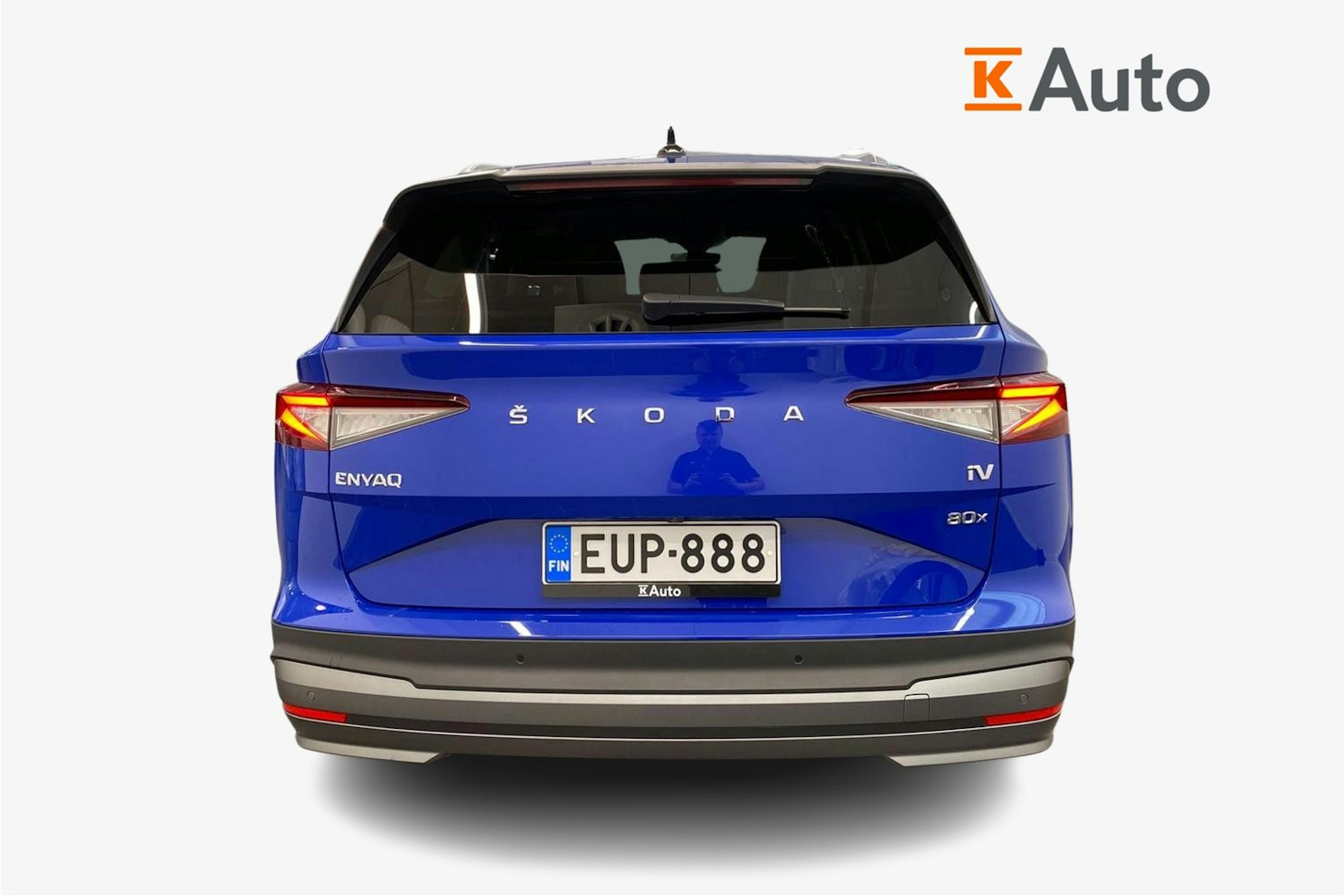 sininen Skoda Enyaq 2023 kuva 3.