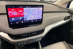 sininen Skoda Enyaq 2023 kuva 19.