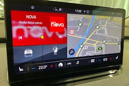 sininen Skoda Enyaq 2023 kuva 21.