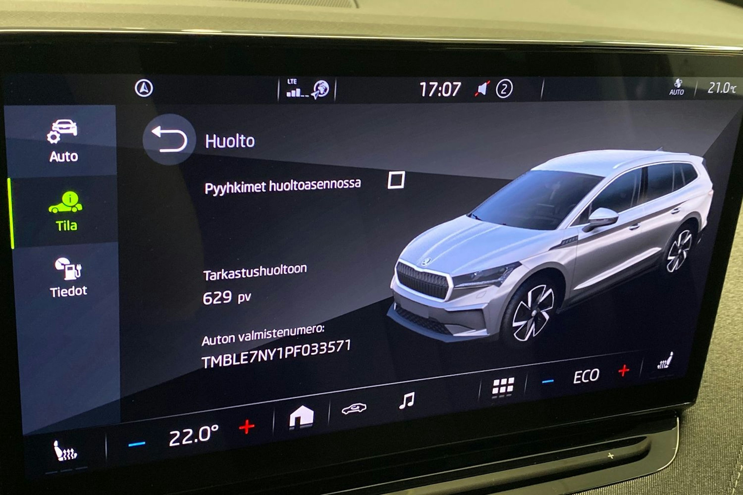 sininen Skoda Enyaq 2023 kuva 24.