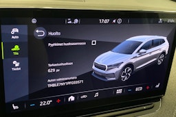 sininen Skoda Enyaq 2023 kuva 24.