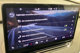 sininen Skoda Enyaq 2023 kuva 25.