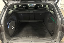 harmaa Skoda Enyaq 2023 kuva 14.
