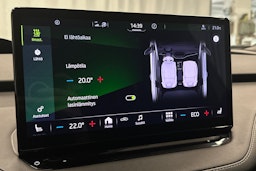 harmaa Skoda Enyaq 2023 kuva 30.