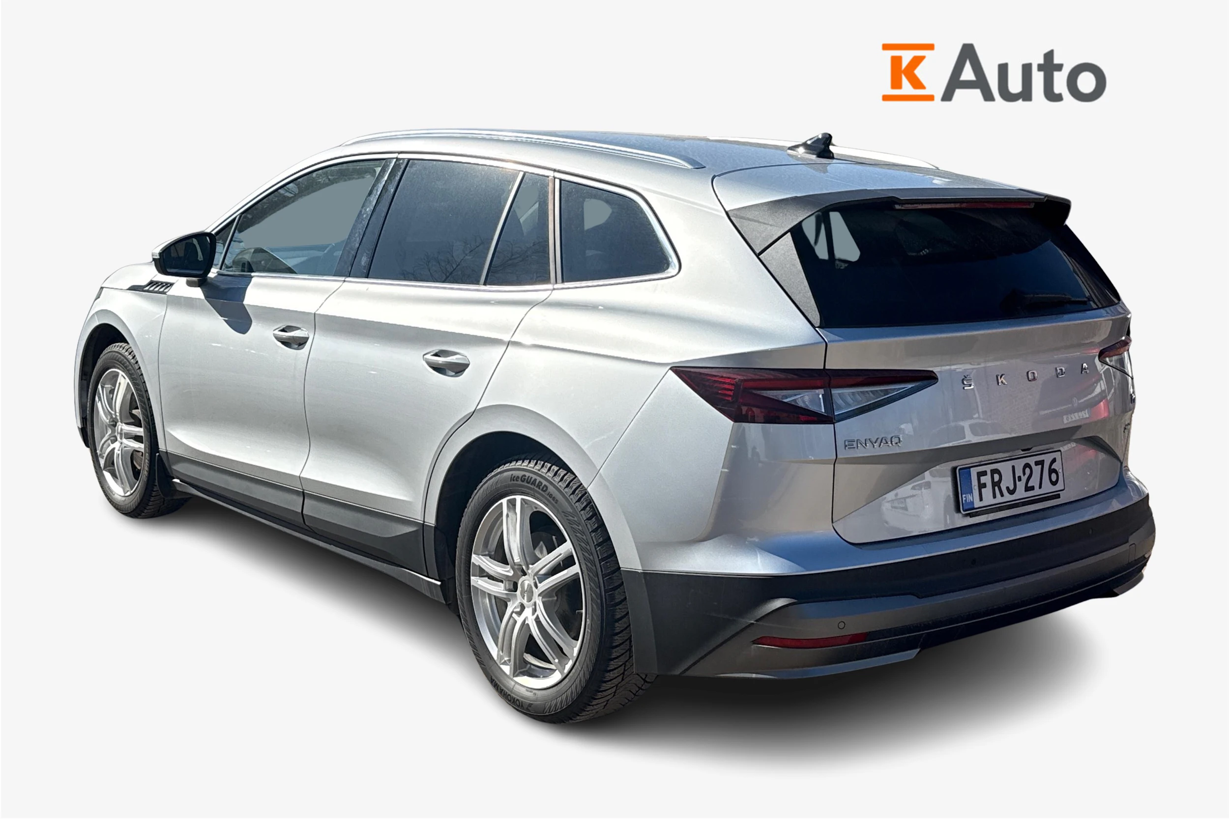 harmaa Skoda Enyaq 2023 kuva 2.