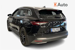 musta Skoda Enyaq 2023 kuva 2.
