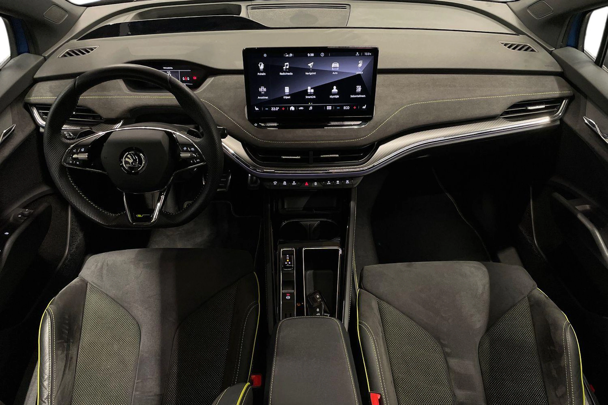 Sininen Skoda Enyaq 2023 kuva 9.