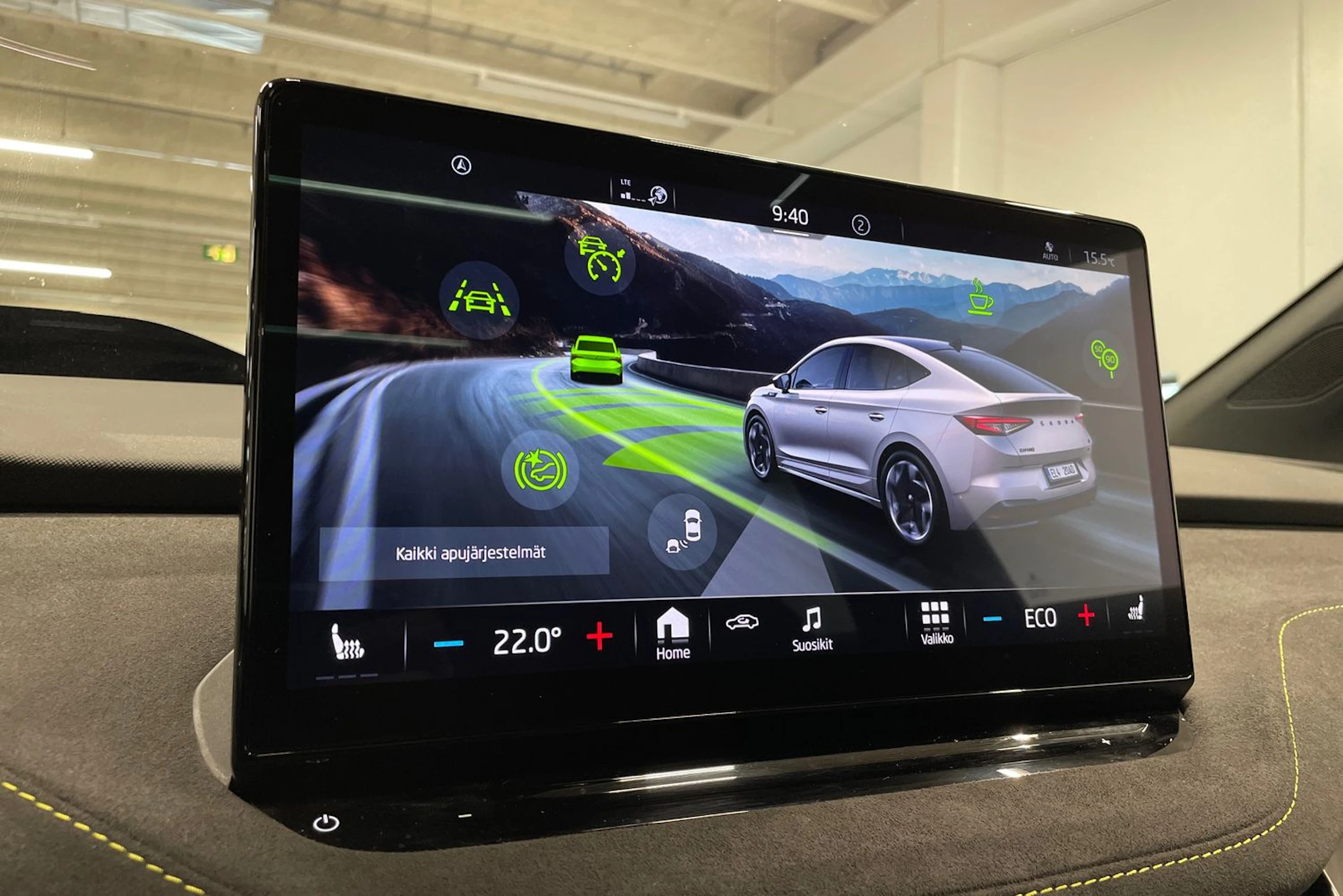 Sininen Skoda Enyaq 2023 kuva 22.