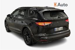 musta Skoda Enyaq 2023 kuva 2.