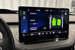 musta Skoda Enyaq 2023 kuva 31.