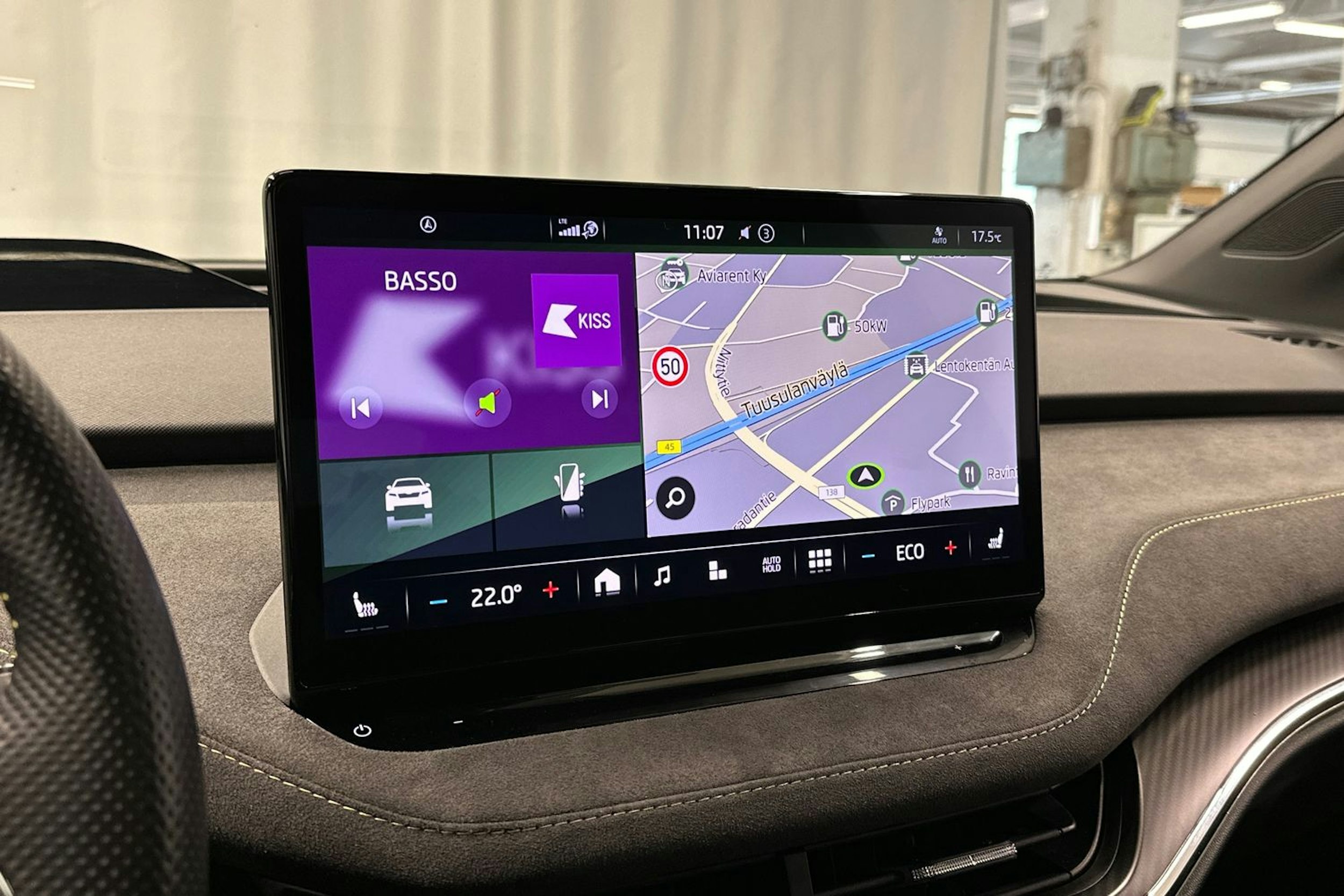 vihreä Skoda Enyaq 2023 kuva 28.