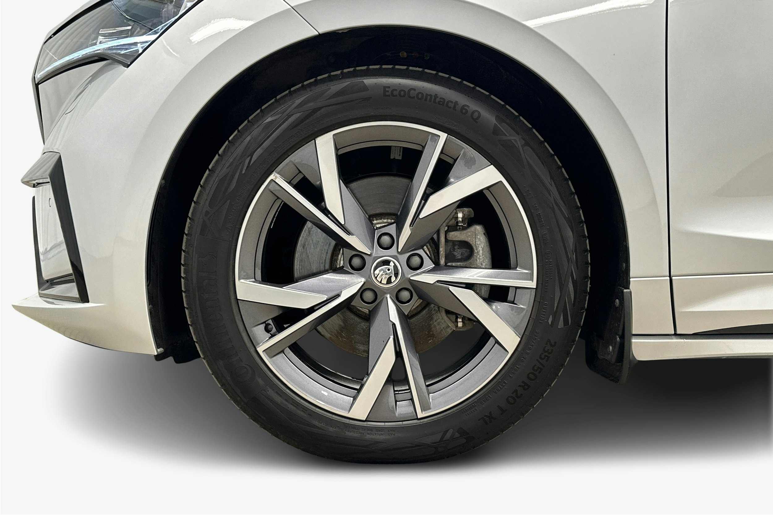 hopea Skoda Enyaq 2023 kuva 11.