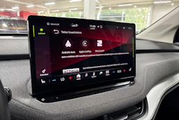 Musta Skoda Enyaq 2023 kuva 19.