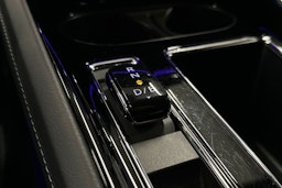 musta Skoda Enyaq 2023 kuva 34.