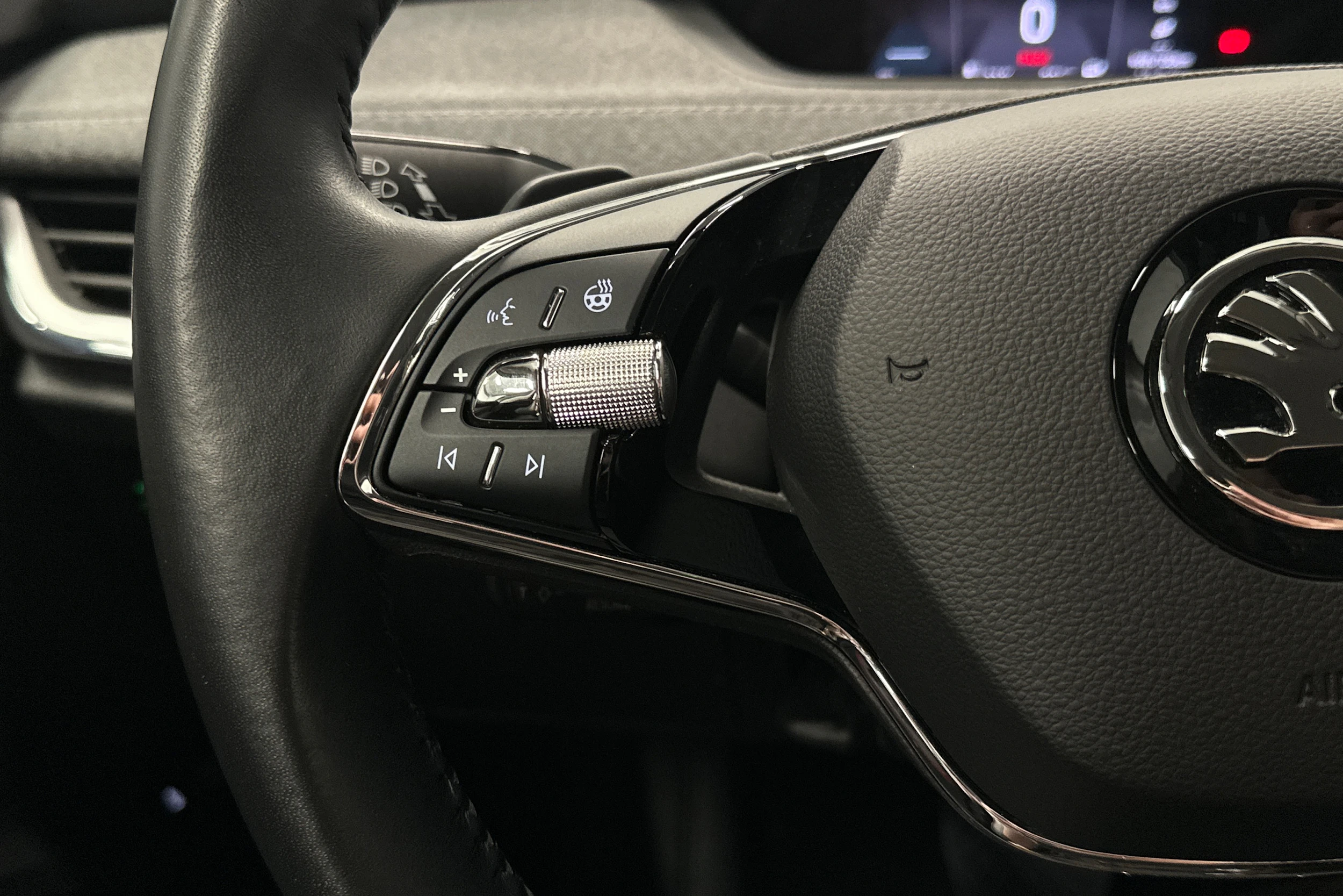 hopea Skoda Enyaq 2023 kuva 15.